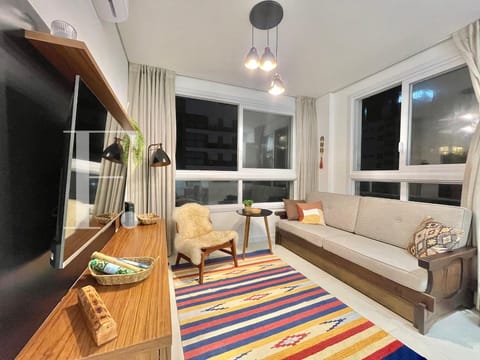 Apartamento com 77m², 2 dormitórios, 1 suíte, 1 vaga, Edifício Verano em Capão da Canoa
