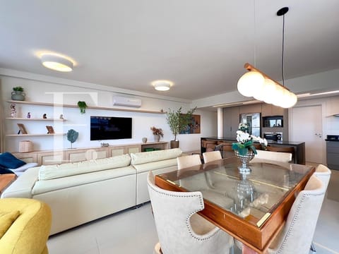 Apartamento com 161m², 4 dormitórios, 3 suítes, 2 vagas, Atlântida Prime em Capão da Canoa