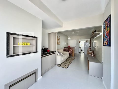 Apartamento com 75m², 2 dormitórios, 1 suíte, 1 vaga, Rotterdam em Capão da Canoa