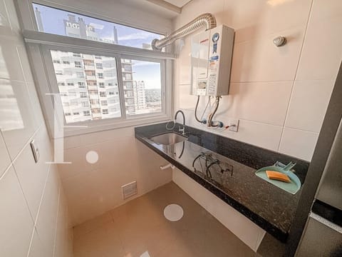 Apartamento com 54m², 2 dormitórios, 1 suíte, 1 vaga, Edifício Beach Club em Capão da Canoa