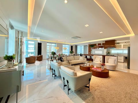 Apartamento com 241m², 4 dormitórios, 4 suítes, 4 vagas, Vogue Residence em Capão da Canoa