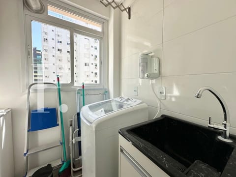 Apartamento com 66m², 2 dormitórios, 1 suíte, 1 vaga, Renaissance em Capão da Canoa
