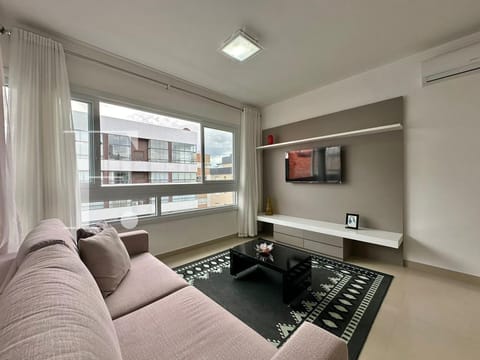 Apartamento com 122m², 3 dormitórios, 1 suíte, 1 vaga, Ilha Bella em Capão da Canoa