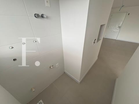 Apartamento com 68m², 2 dormitórios, 2 suítes, 1 vaga, Del Paine em Capão da Canoa