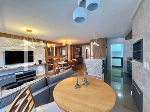 Apartamento com 90m², 2 dormitórios, 1 suíte, 1 vaga, Vittorio Emanuele em Capão da Canoa