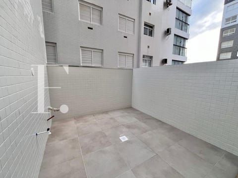 Apartamento com 43m², 1 dormitório, 1 vaga, Chateau Martina em Capão da Canoa