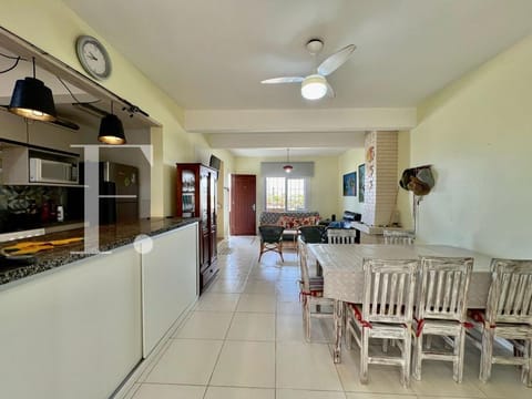 Apartamento com 90m², 2 dormitórios, 2 suítes, 1 vaga, Condomínio Morada do Sol em Xangri-Lá