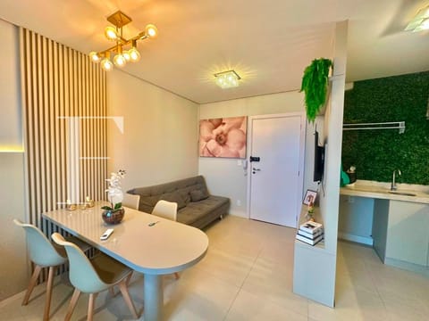 Loft com 42m², 1 dormitório, 1 vaga, Plaza Mayor em Capão da Canoa
