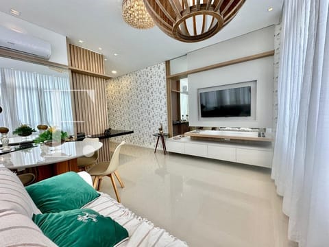 Apartamento com 95m², 2 dormitórios, 1 suíte, 2 vagas, Adriatico em Capão da Canoa