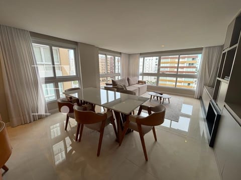 Apartamento com 110m², 3 dormitórios, 3 suítes, 1 vaga, Portillo em Capão da Canoa