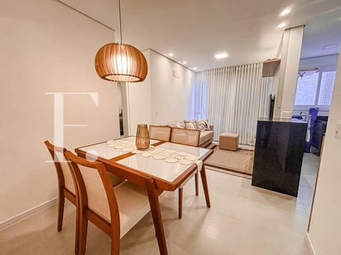 Apartamento com 72m², 2 dormitórios, 2 suítes, 1 vaga, Del Paine em Capão da Canoa