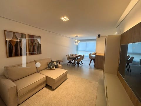 Apartamento com 102m², 2 dormitórios, 2 suítes, 1 vaga, Del Paine em Capão da Canoa