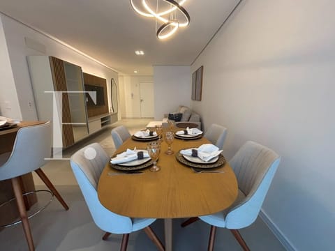Apartamento com 102m², 2 dormitórios, 2 suítes, 1 vaga, Del Paine em Capão da Canoa