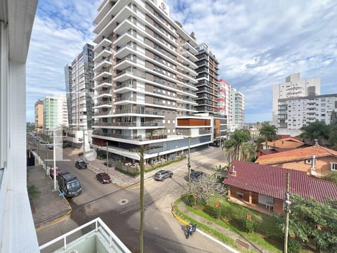 Apartamento com 123m², 3 dormitórios, 1 suíte, 2 vagas, Acqua em Capão da Canoa