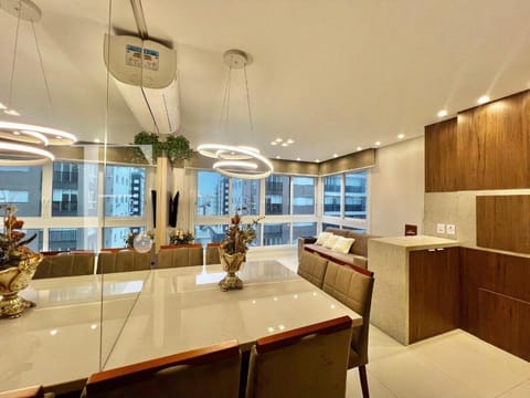 Apartamento com 121m², 2 dormitórios, 2 suítes, 1 vaga, Edifício Diamond Residence em Capão da Canoa
