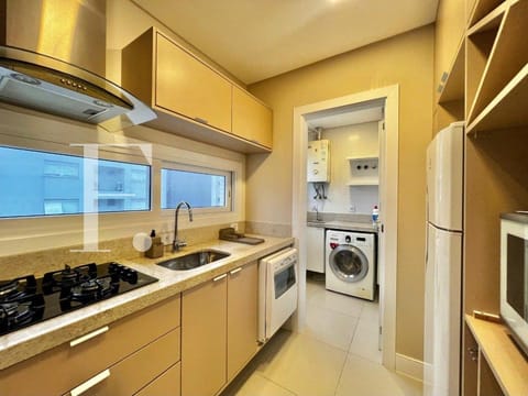 Apartamento com 121m², 2 dormitórios, 2 suítes, 1 vaga, Edifício Diamond Residence em Capão da Canoa