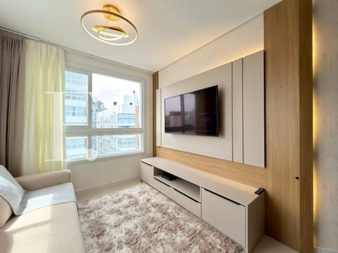 Apartamento com 72m², 3 dormitórios, 1 suíte, 1 vaga, Edifício Verano em Capão da Canoa