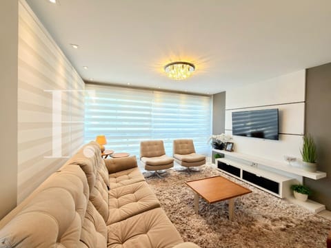 Apartamento com 106m², 3 dormitórios, 1 suíte, 1 vaga, Edifício Requinte em Capão da Canoa