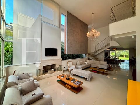 Sobrado com 317m², 5 dormitórios, 5 suítes, 2 vagas, Bosques de Atlântida em Xangri-Lá