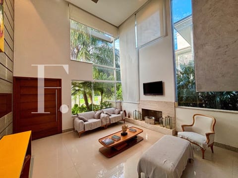 Sobrado com 317m², 5 dormitórios, 5 suítes, 2 vagas, Bosques de Atlântida em Xangri-Lá