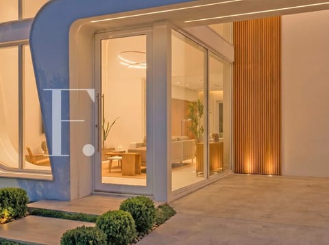 Casa Condomínio com 165m², 4 dormitórios, 4 suítes, 2 vagas, Dubai Resort em Capão da Canoa