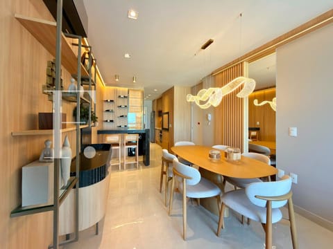 Apartamento com 72m², 2 dormitórios, 1 suíte, 2 vagas, Edifício Premium em Capão da Canoa
