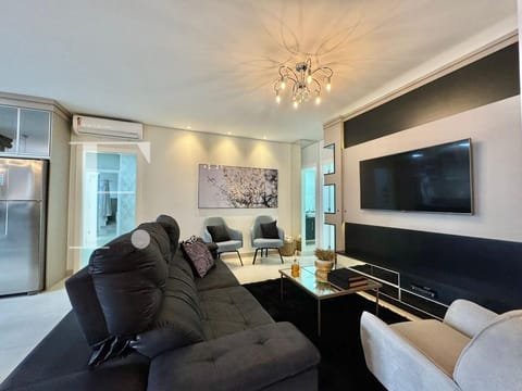 Apartamento com 105m², 2 dormitórios, 1 suíte, 1 vaga, Mar di Catania em Capão da Canoa