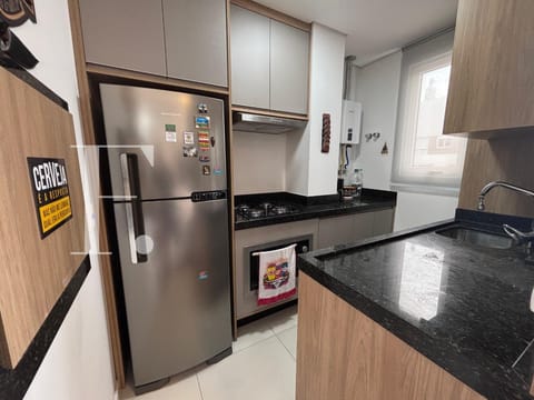 Apartamento com 77m², 2 dormitórios, 1 suíte, 1 vaga, Edifício Verano em Capão da Canoa
