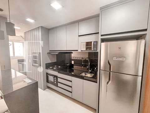 Apartamento com 68m², 2 dormitórios, 2 suítes, 1 vaga, Del Paine em Capão da Canoa