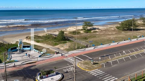 Apartamento com 127m², 3 dormitórios, 1 suíte, 2 vagas, Edifício Marina Park em Capão da Canoa