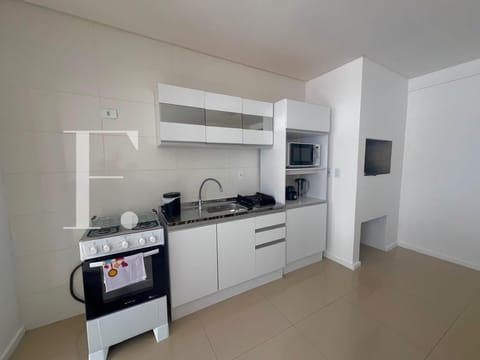 Apartamento com 68m², 2 dormitórios, 1 suíte, 1 vaga, Renaissance em Capão da Canoa