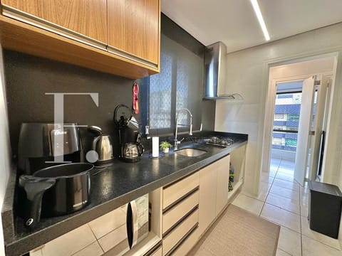 Apartamento com 117m², 3 dormitórios, 1 suíte, 2 vagas, Edifício Verjama em Capão da Canoa