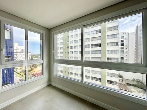 Apartamento com 45m², 2 dormitórios, 1 suíte, 1 vaga, One Residence em Capão da Canoa