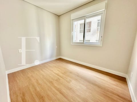 Apartamento com 45m², 2 dormitórios, 1 suíte, 1 vaga, One Residence em Capão da Canoa