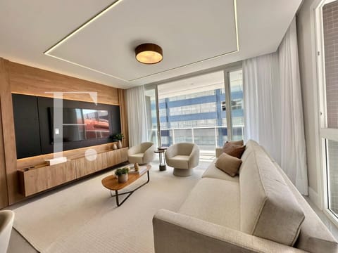 Apartamento com 140m², 3 dormitórios, 3 suítes, 2 vagas, Mirage em Capão da Canoa