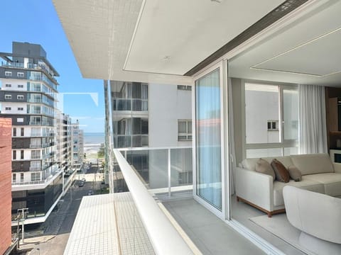 Apartamento com 140m², 3 dormitórios, 3 suítes, 2 vagas, Mirage em Capão da Canoa