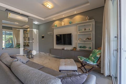 Apartamento com 132m², 2 dormitórios, 1 suíte, 2 vagas, Rossi Atlântida em Xangri-Lá