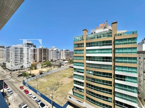Apartamento com 86m², 3 dormitórios, 1 suíte, 2 vagas, Piazza Del Mare em Capão da Canoa