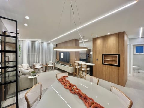 Apartamento com 72m², 2 dormitórios, 2 suítes, 1 vaga, Piazza Del Mare em Capão da Canoa