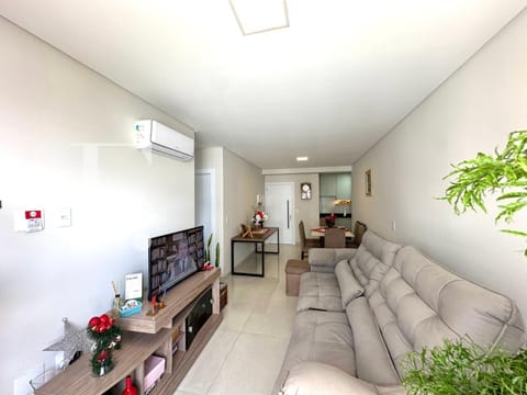 Apartamento com 66m², 2 dormitórios, 1 suíte, 1 vaga, Edifício Premium em Capão da Canoa