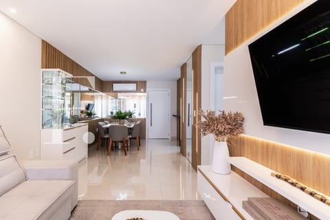 Apartamento com 70m², 2 dormitórios, 1 suíte, 1 vaga, Edifício Premium em Capão da Canoa