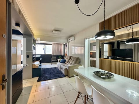 Apartamento com 78m², 2 dormitórios, 1 suíte, 1 vaga, Residencial Fonteles em Capão da Canoa