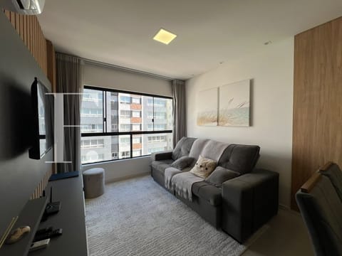 Apartamento com 76m², 2 dormitórios, 1 suíte, 1 vaga, Le Monde em Capão da Canoa