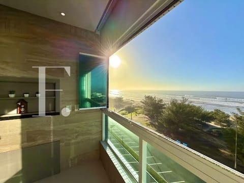 Apartamento com 83m², 2 dormitórios, 1 suíte, 1 vaga, Paradise de Atlantida em Capão da Canoa