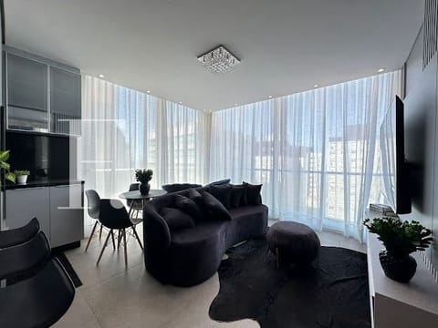 Apartamento com 60m², 2 dormitórios, 1 suíte, 1 vaga, Trend em Capão da Canoa