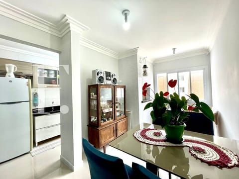 Apartamento com 75m², 2 dormitórios, 1 suíte, 1 vaga, Ponce de Leon em Capão da Canoa