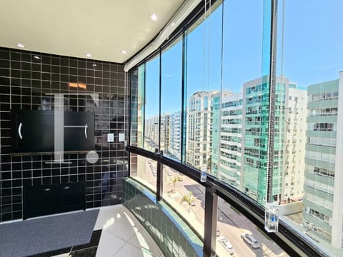 Apartamento com 122m², 3 dormitórios, 1 suíte, 1 vaga, Edifício Hannover em Capão da Canoa