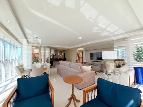 Apartamento com 138m², 3 dormitórios, 1 suíte, 2 vagas, Deise em Capão da Canoa