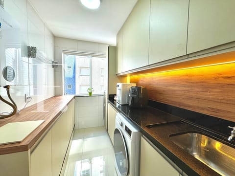 Apartamento com 91m², 3 dormitórios, 1 suíte, Ilha dos Açores em Capão da Canoa