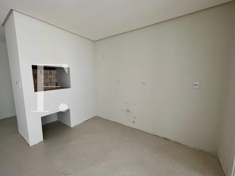 Apartamento com 62m², 2 dormitórios, 1 suíte, 1 vaga, Portillo em Capão da Canoa
